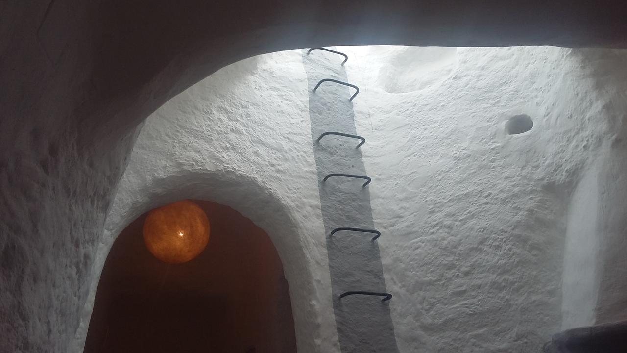 Cueva Las Yeseras Baza Buitenkant foto